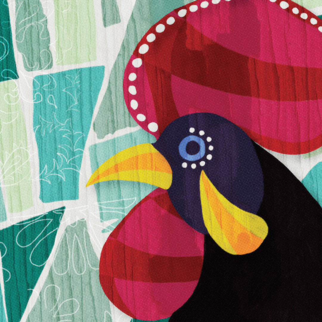 Close-up detail of the rooster head in Galo de Barcelos